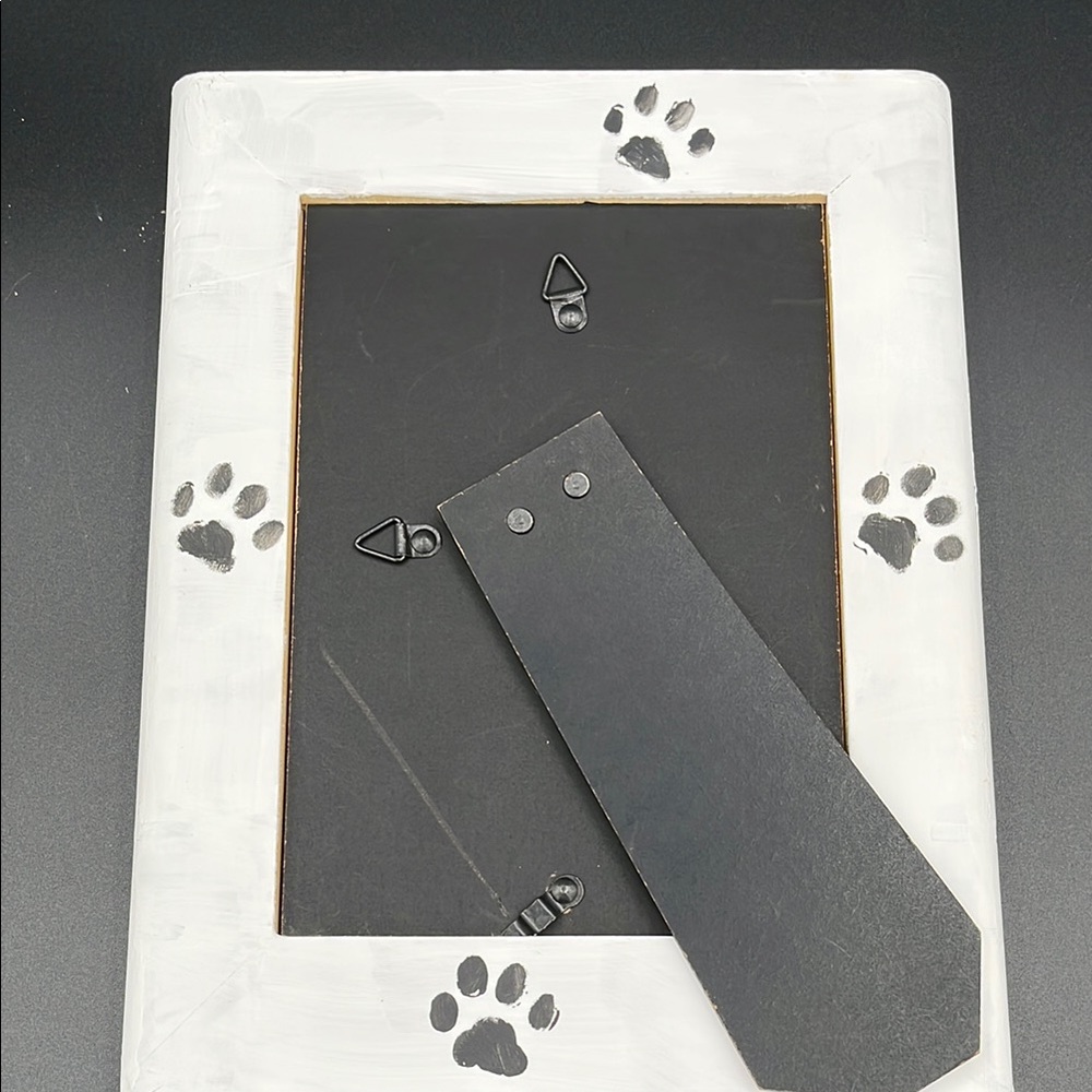 Cat-Themed White and Black Picture Frame - Picture 5 of 7